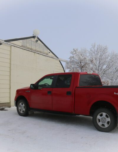 truck in front of the sonshine kennels